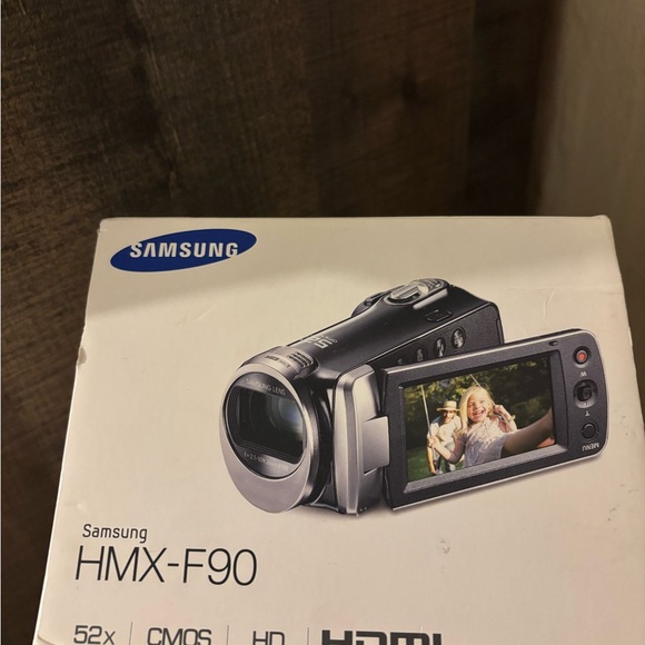 Samsung HMX-F90 Silver and Black Camcorder
